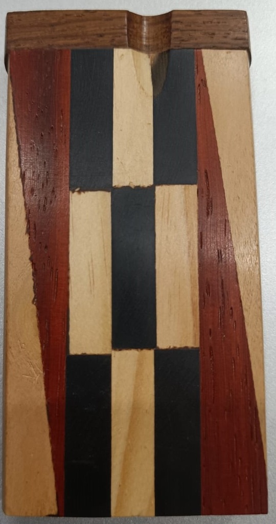 DUGOUT CHECKERS – SMOKING ACCESSORIES – WOODEN DUGOUT BOX WITH CHESS CHECKERS PATTERN – 2 SIZES – 1CT – [MSRP: $6.50]