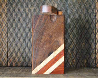 DUGOUT – SMOKING ACCESSORIES – WOODEN BOX WITH CORNER LINES – LARGE – 1CT – DUGOUT-104866 – [MSRP: $6.50]
