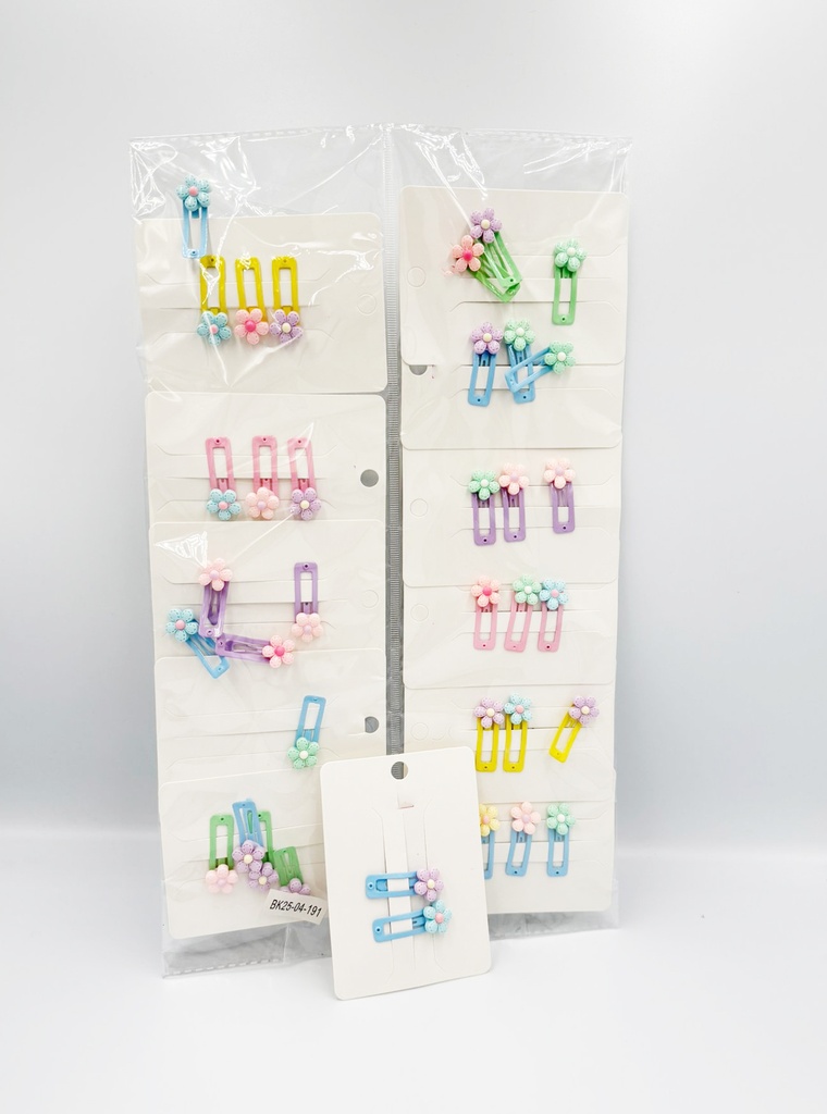 BP - HAIR ACCESSORIES MIX DAISY  SNAP CLIPS 3 MINI PER CARD SET  COLORS 12CT/DZ - 04-191 - [MSRP: $.75 CT]