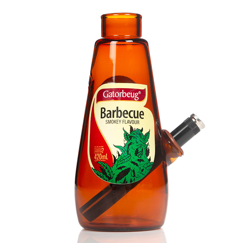GATORBEUG – GLASS WATER PIPE – MAGIC SAUCE BBQ BOTTLE – 1CT – GB0391 – [MSRP: $30]