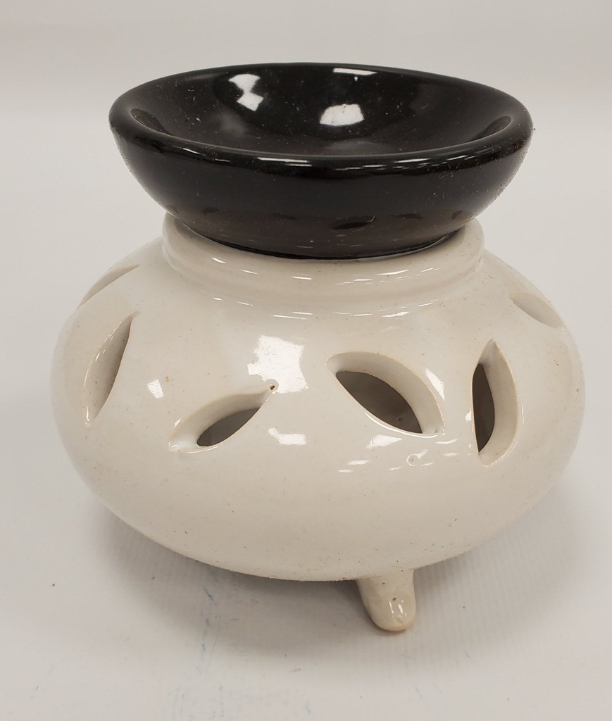INCENSE BURNER – CERAMIC TEA LIGHT – ACCESSORIES – CREAM TWO-TONE GLAZE – 1CT – [MSRP: $6.50]